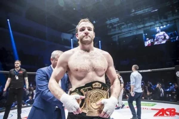 MMA article image