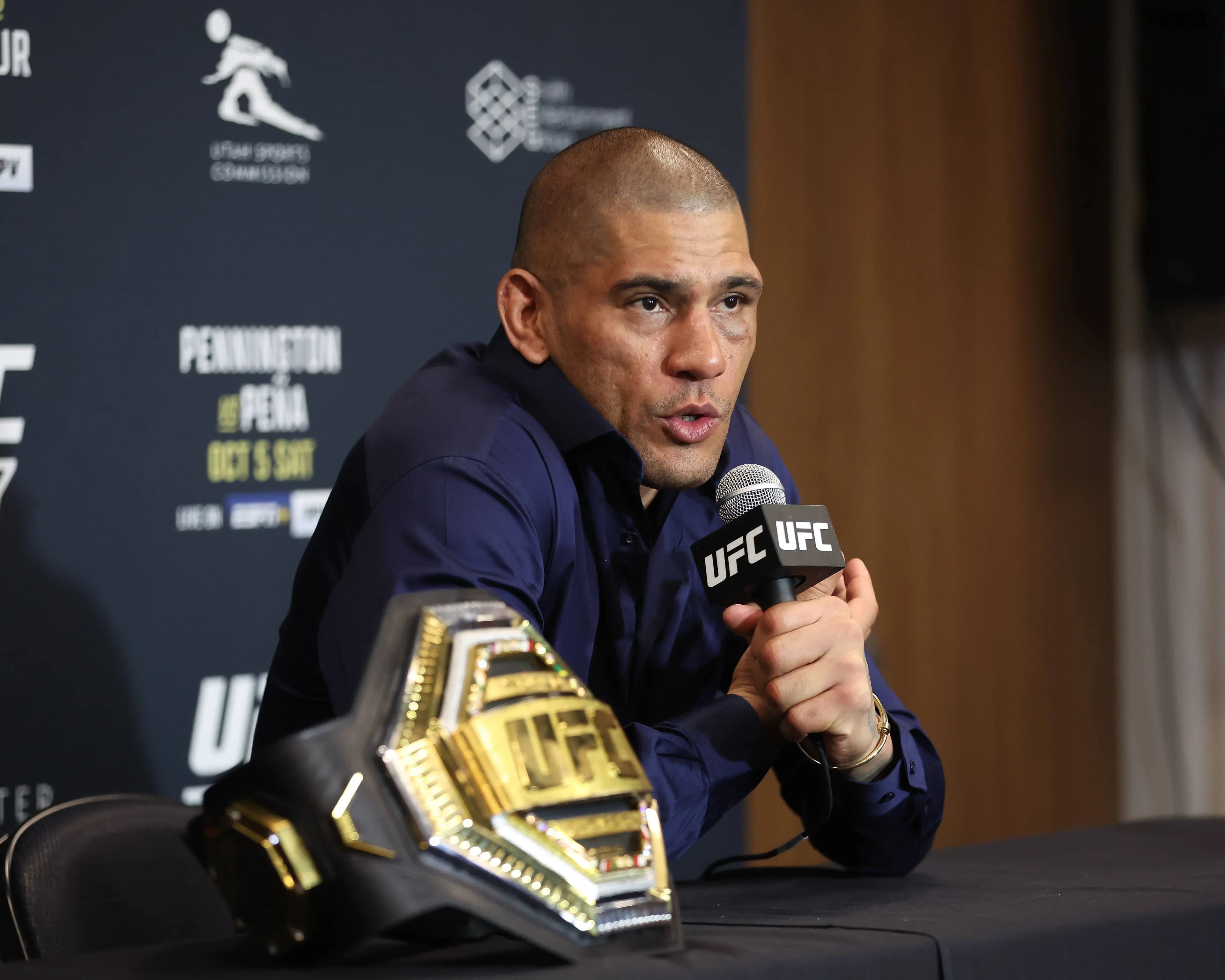 Former UFC two-division champion Alex Pereira 