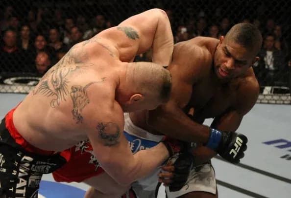 Alistair Overeem KO brock lesnrar