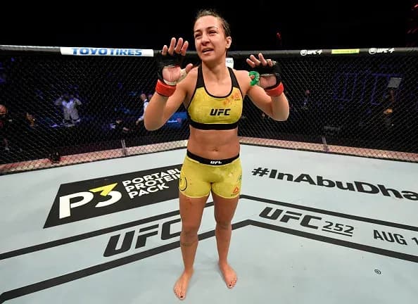 Amanda Ribas