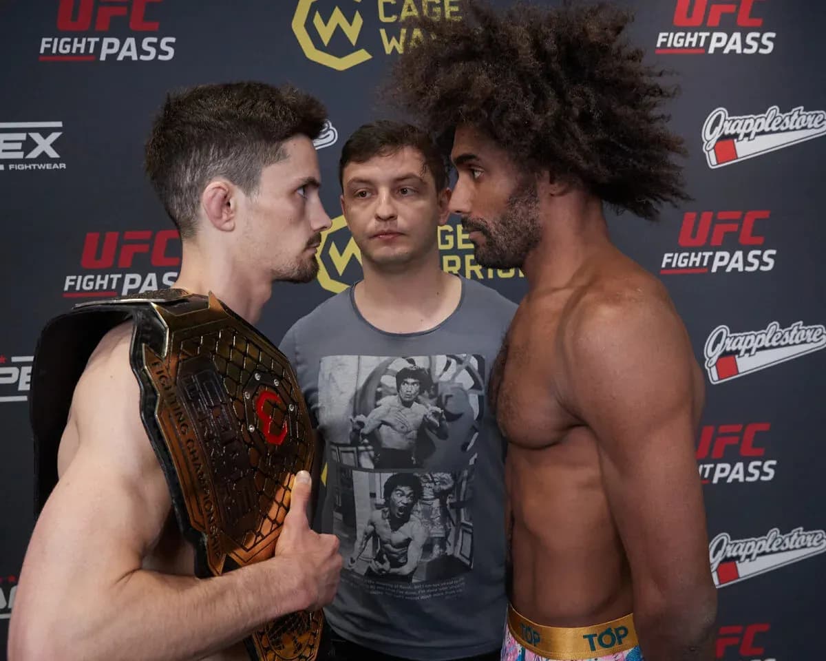 Image from CageWarriors Official Twitter