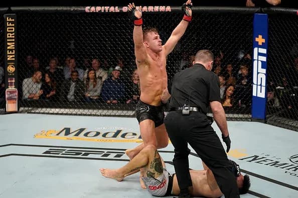 Cody Stamann Song Yadong