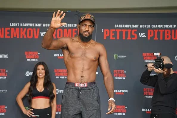 Bellator 302