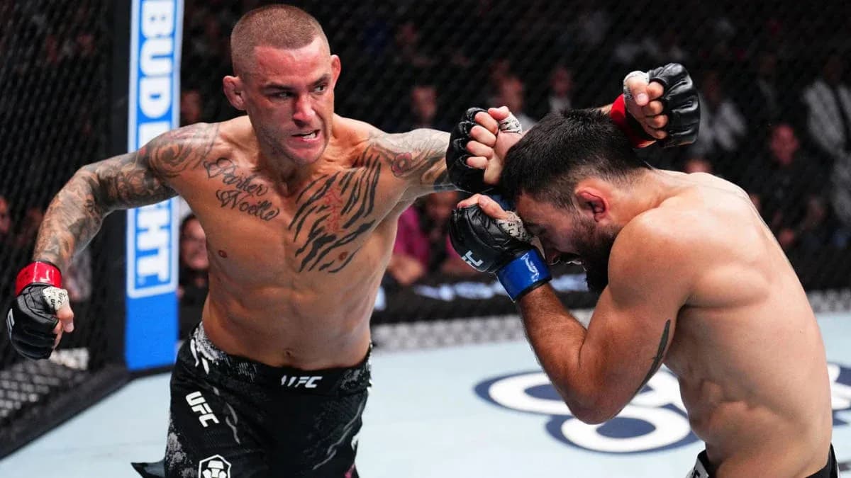 Dustin Poirier wins at UFC 299