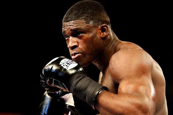 Izu Ugonoh