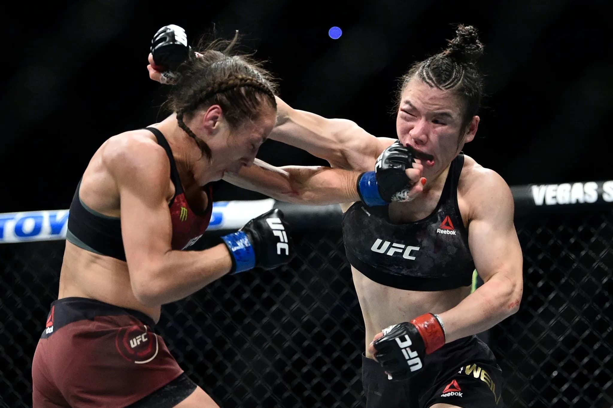 Joanna Jedrzejczyk vs. Zhang Weili