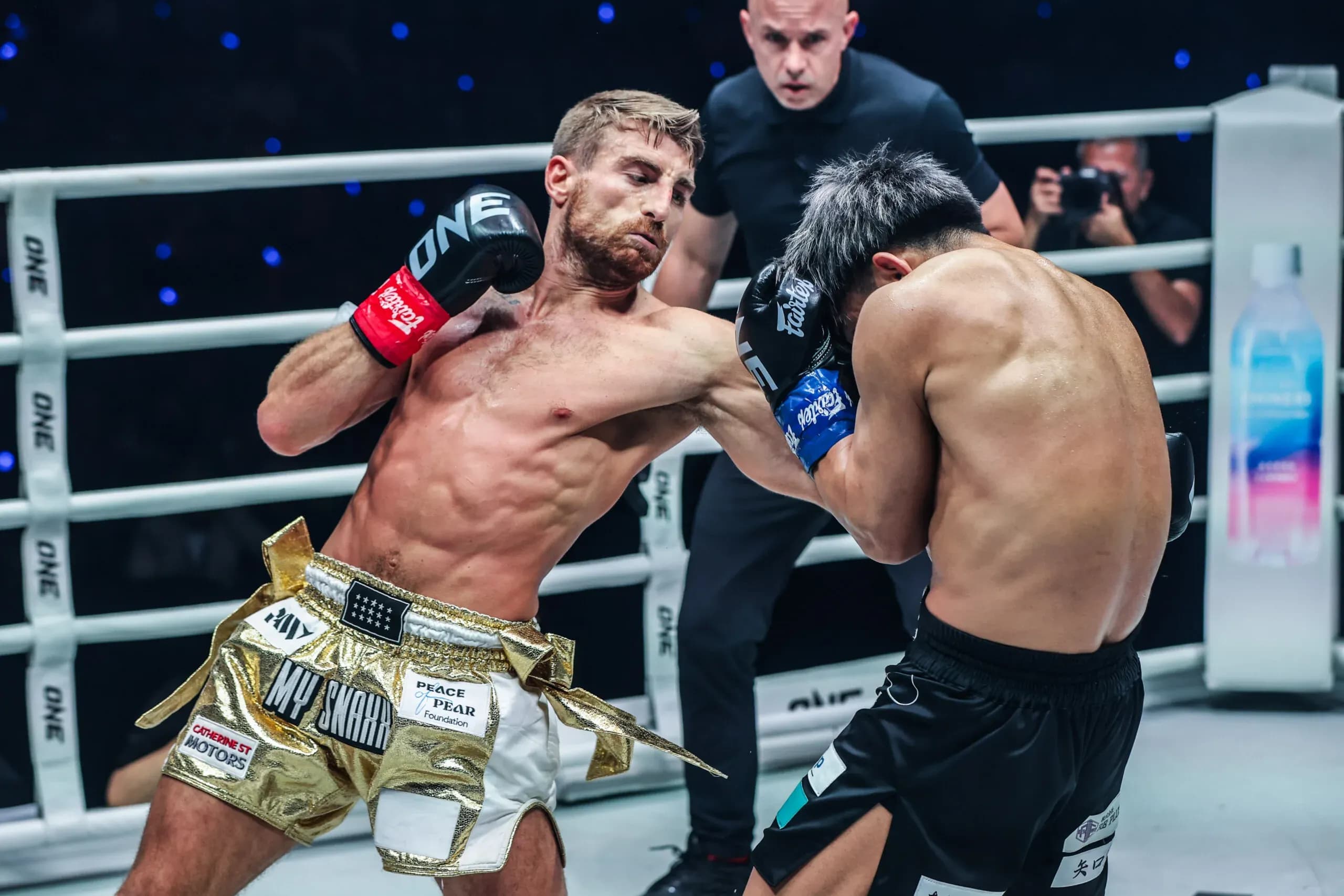 British kickboxing star Jonathan Haggerty punches Yuki Yoza