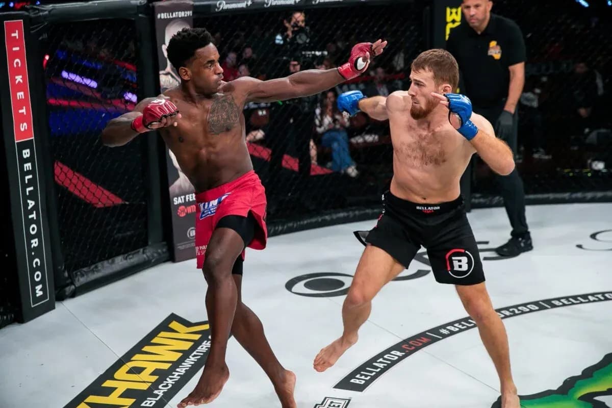 Lorenz Larkin scores big knockout at Bellator 290