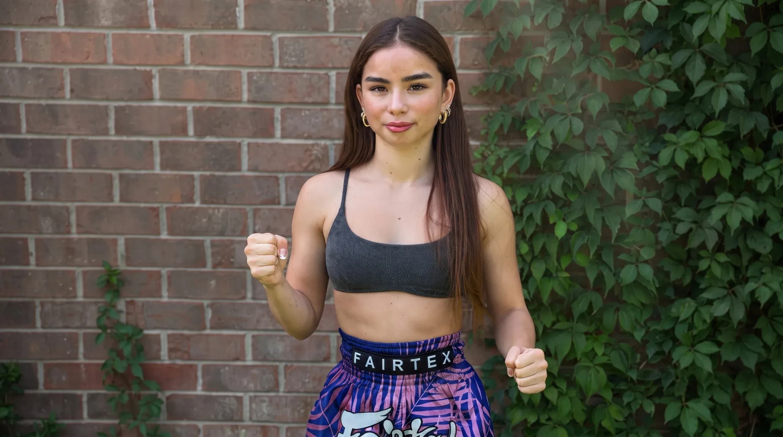 16-year-old Muay Thai fighter Malia Weaver