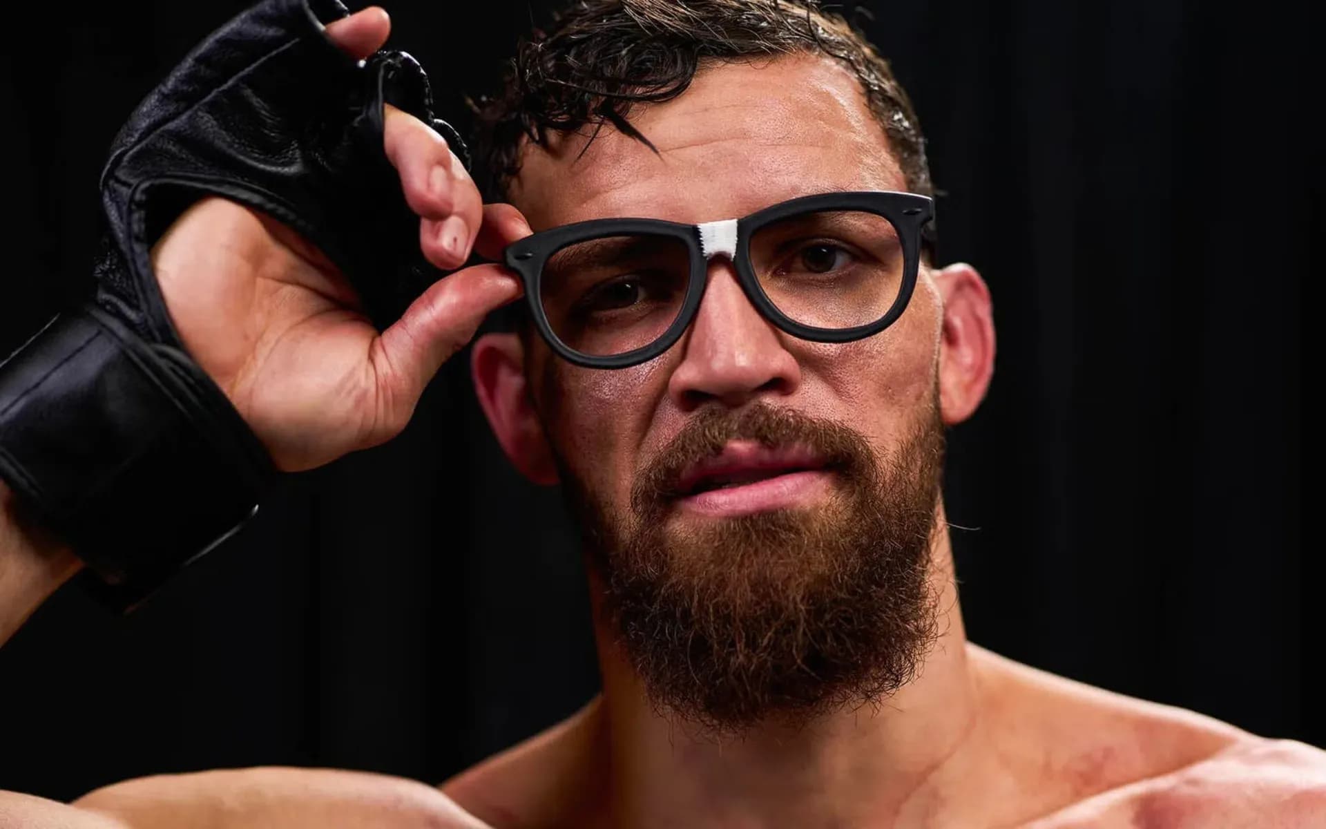 Mauricio Ruffy was knocked out by Arman Tsarukyan at UFC 331 