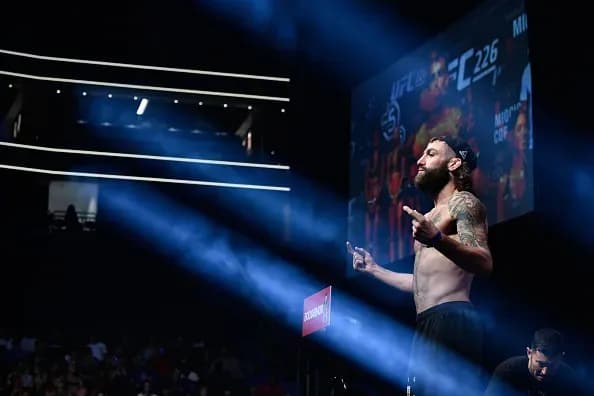 Michael Chiesa