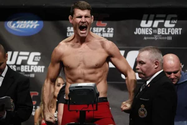 UFC Free Fight: Michael Bisping vs Yoshihiro Akiyama