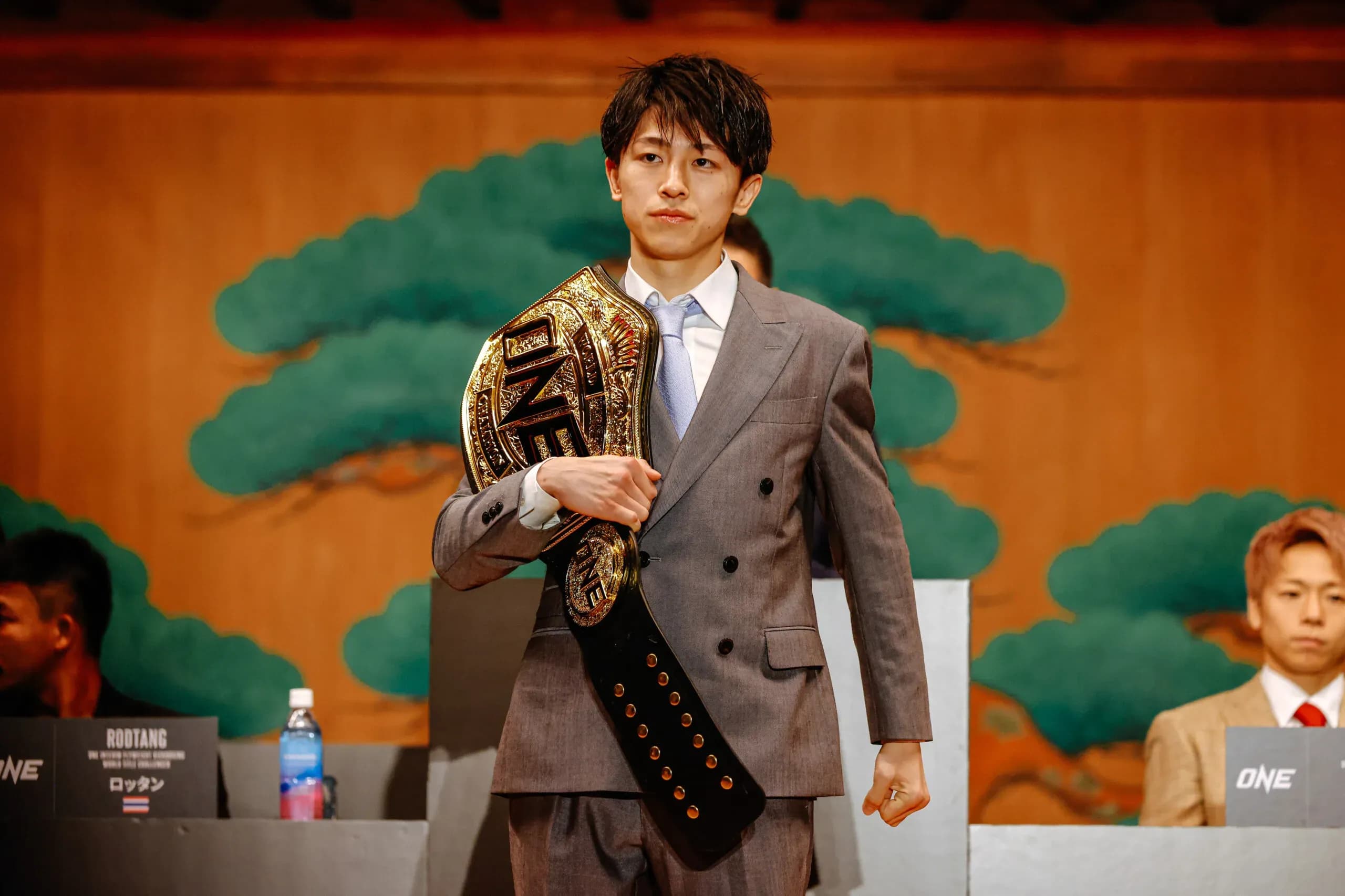 ONE Samurai 1's Nadaka Yoshinari.