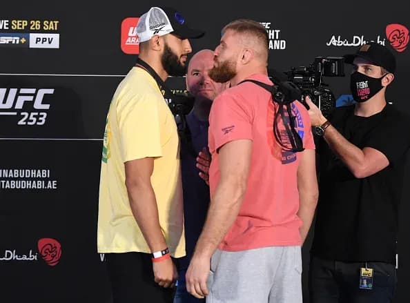 UFC 253