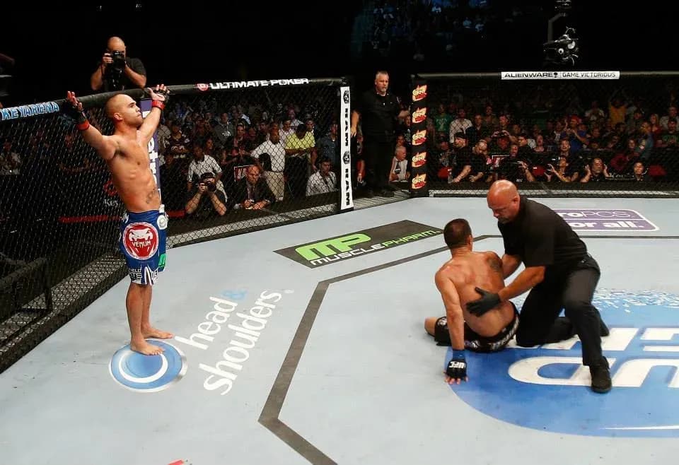 Robbie Lawler Puts Belt on the LIne,