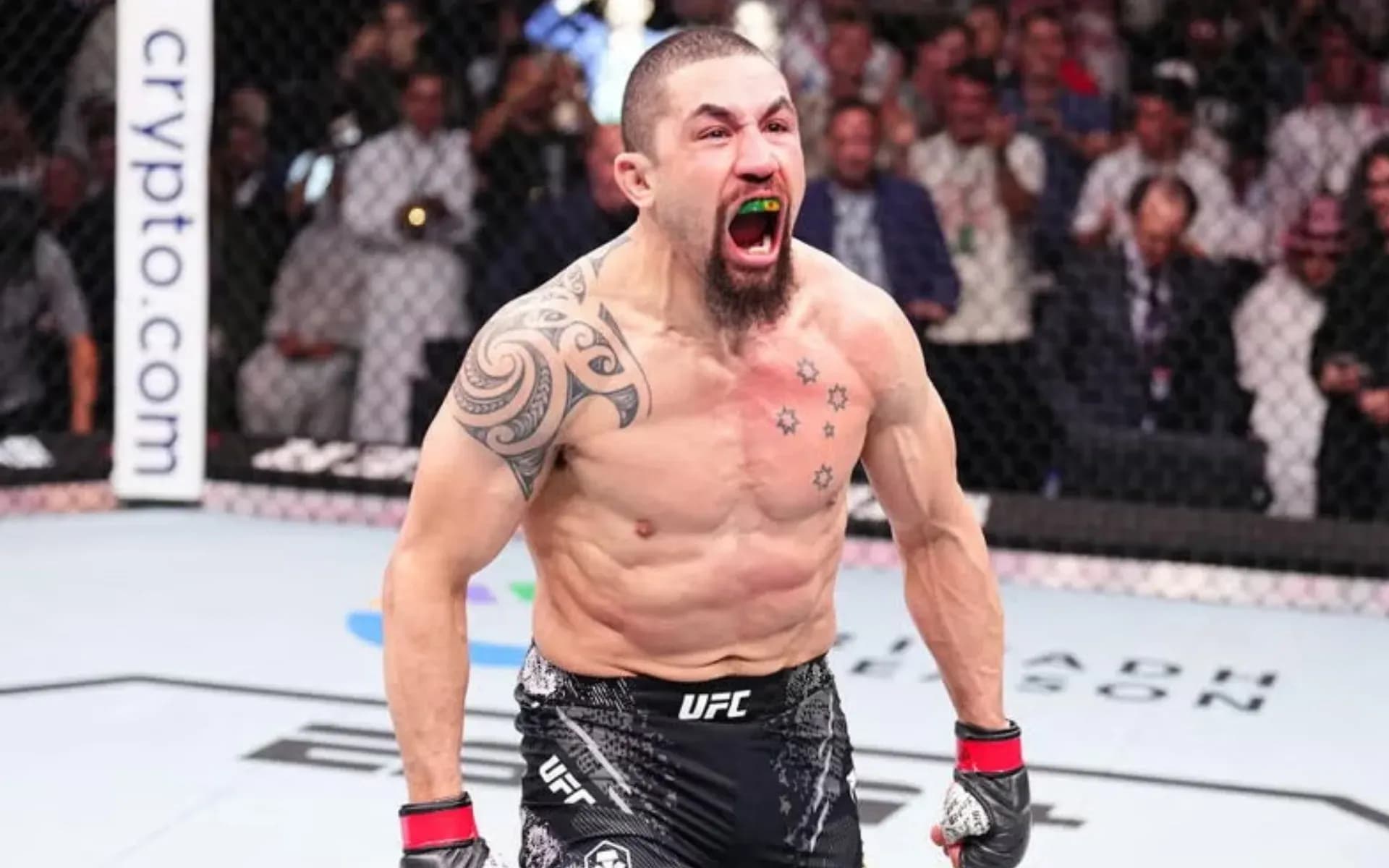 Robert Whittaker made his light heavyweight debut at UFC 329 
