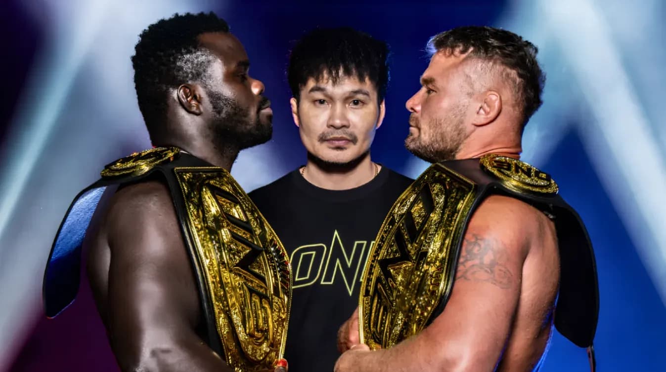 Anatoly Malykhin (15-1 MMA) knocked out "Reug Reug" Oumar Kane (7-2 MMA) in the fourth round at The Inner Circle