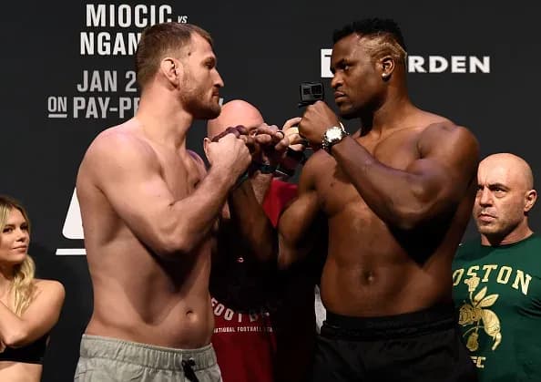 Stipe Miocic vs Francis Ngannou Headlines UFC 260
