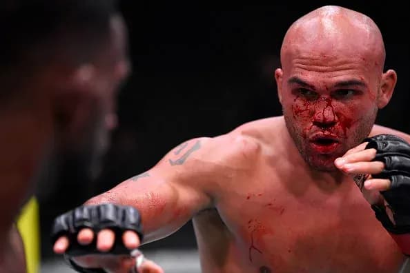 UFC 255