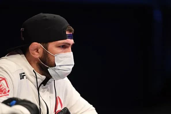 UFC 254 - Fighting World in 2021