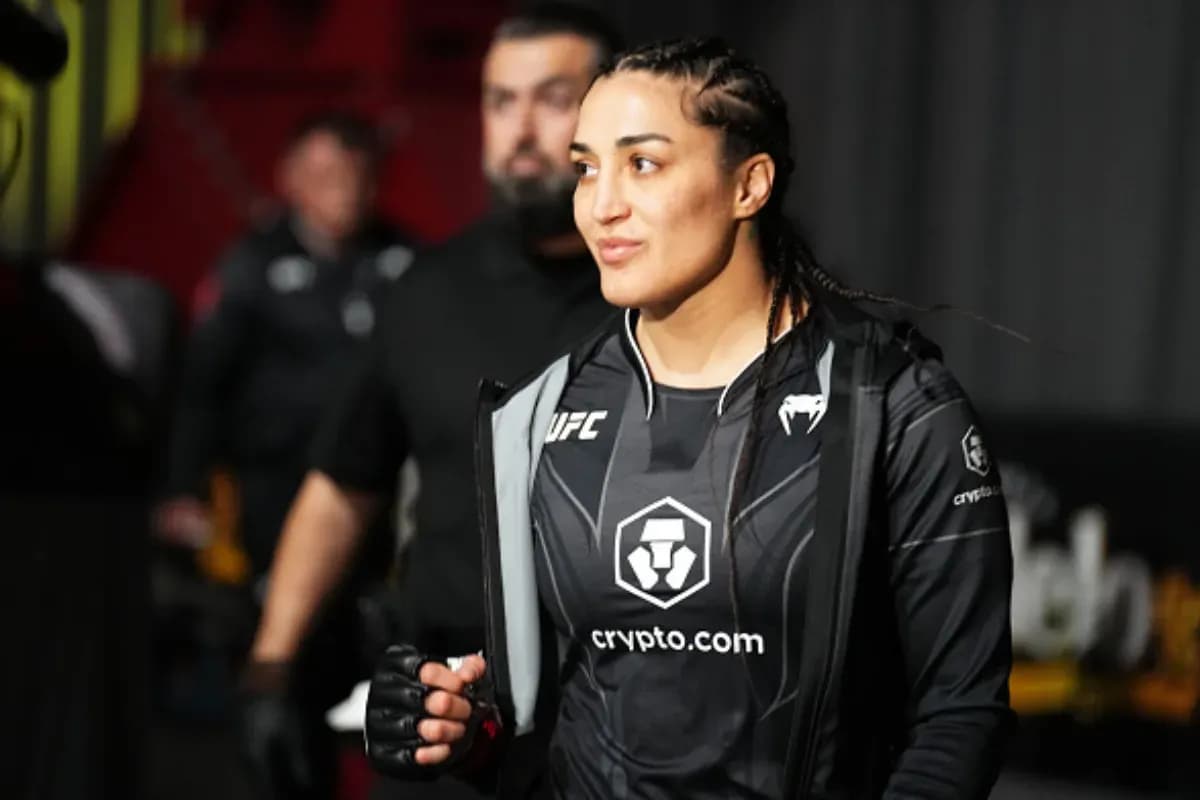 Tatiana Suarez prepares to fight Montana De La Rosa