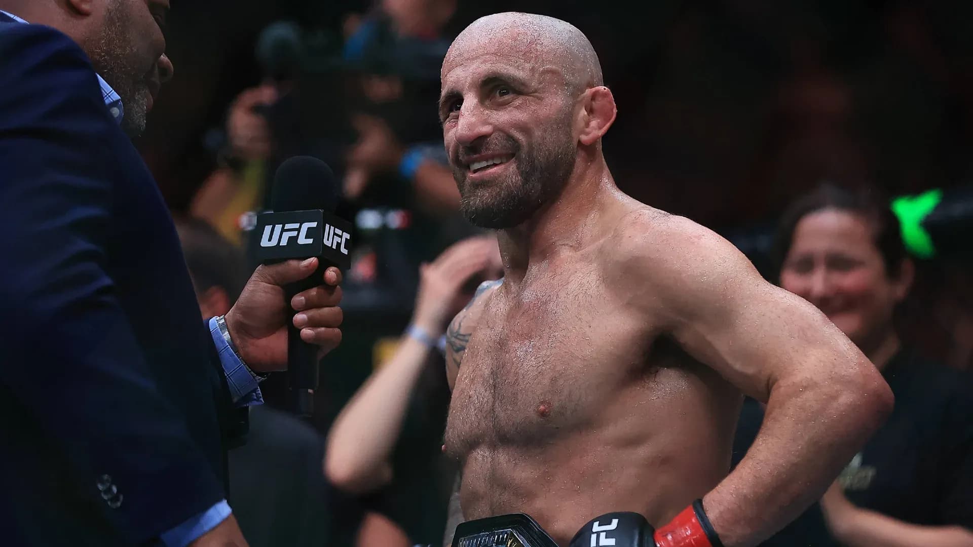Alexander Volkanovski proves why adversity to him is a privilege.