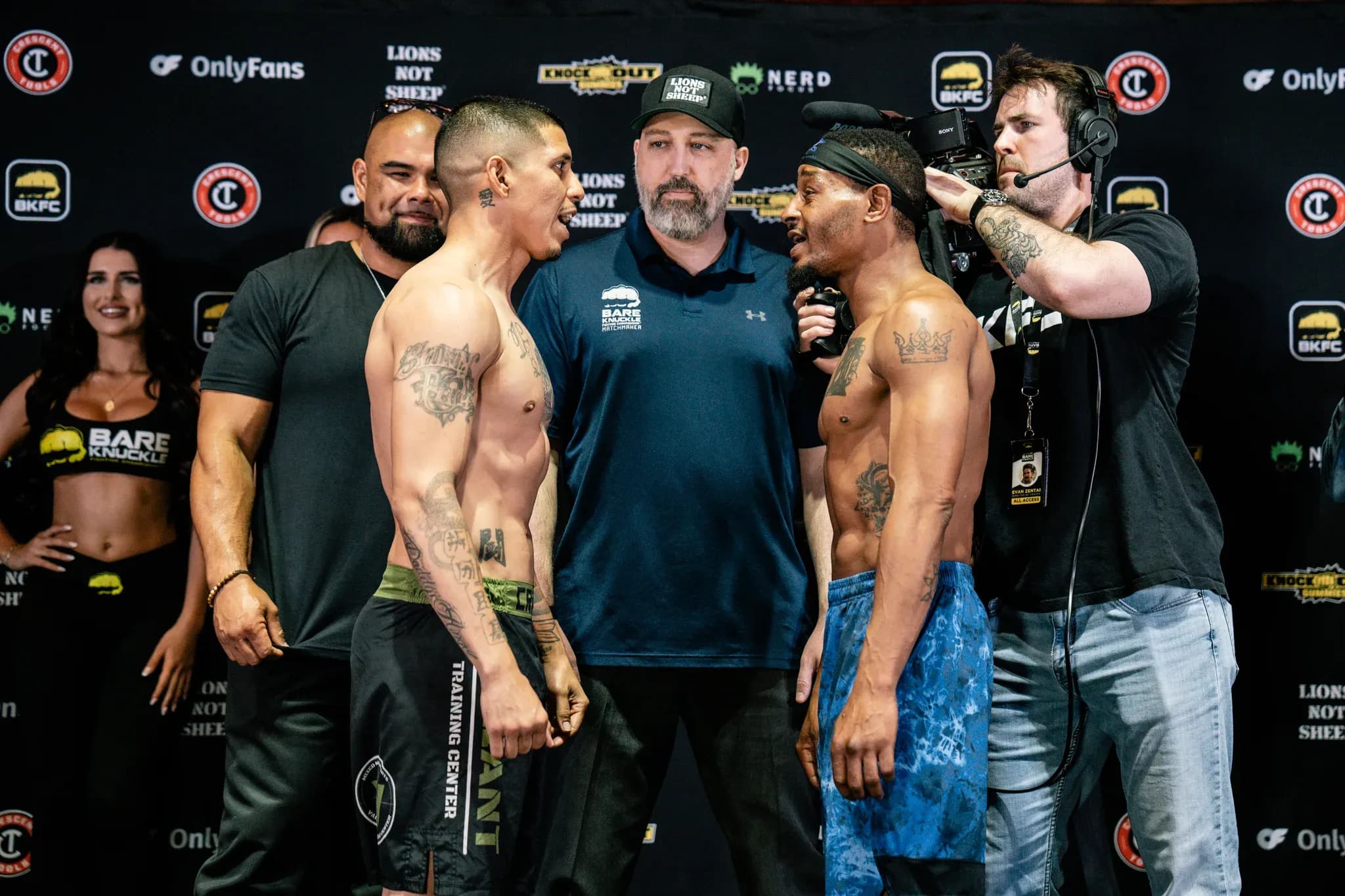 Featured image courtesy of Phil Lambert/BKFC