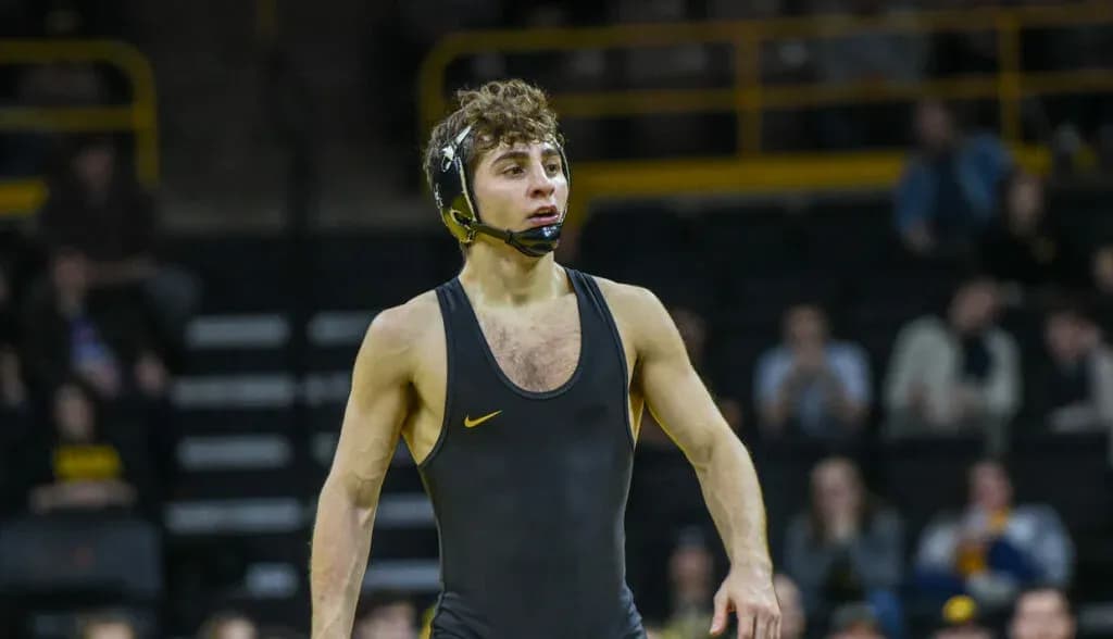 Seth Gross vs. Austin DeSanto