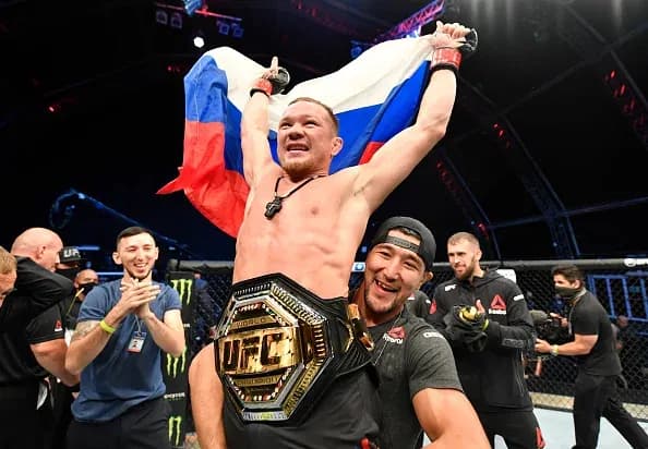 Petr Yan vs Aljamain Sterling