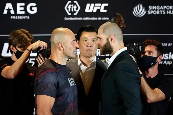 Glover Teixeira vs Jiri Prochazka