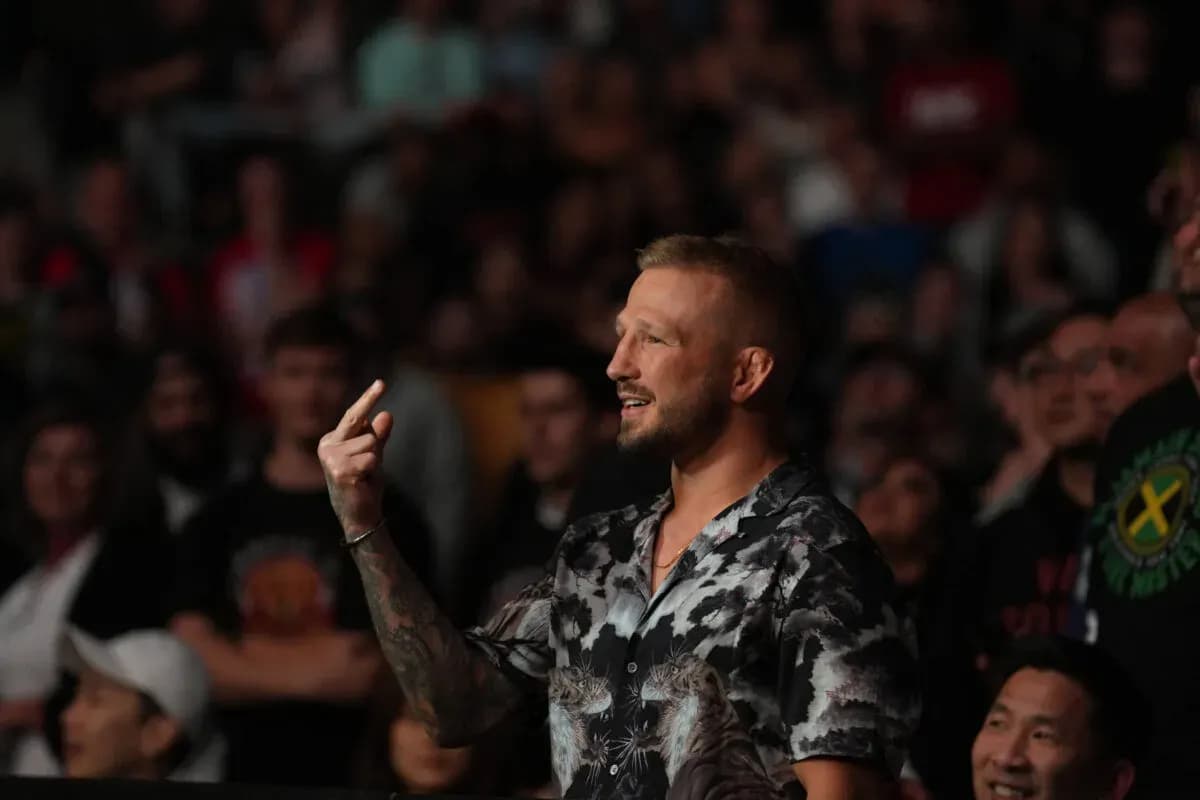 TJ Dillashaw weighs in on Tom Aspinall's eye poke