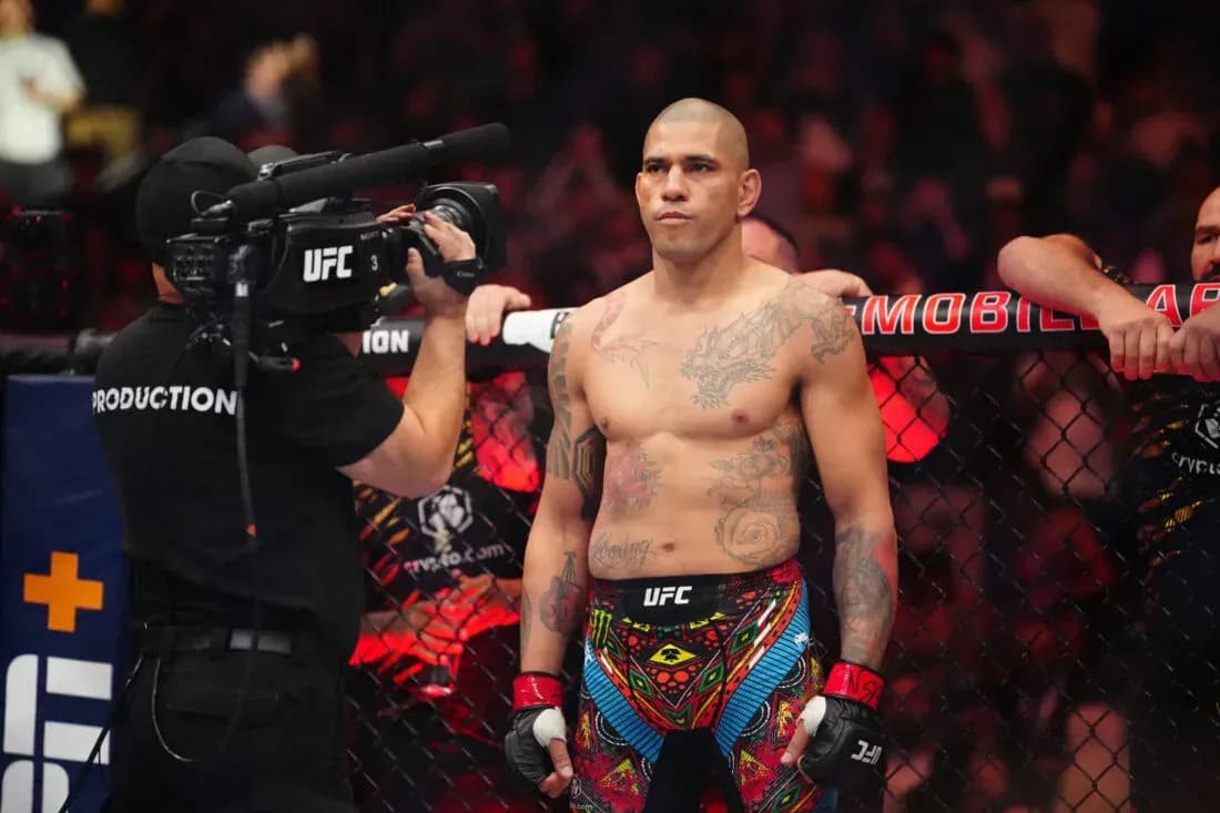 Light heavyweight Alex Pereira wearing UFC custom shorts