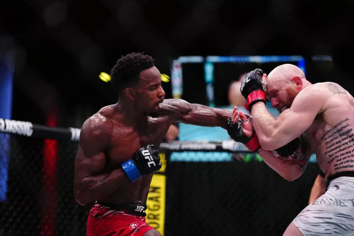 Lerone Murphy looks to make a statement at UFC 319