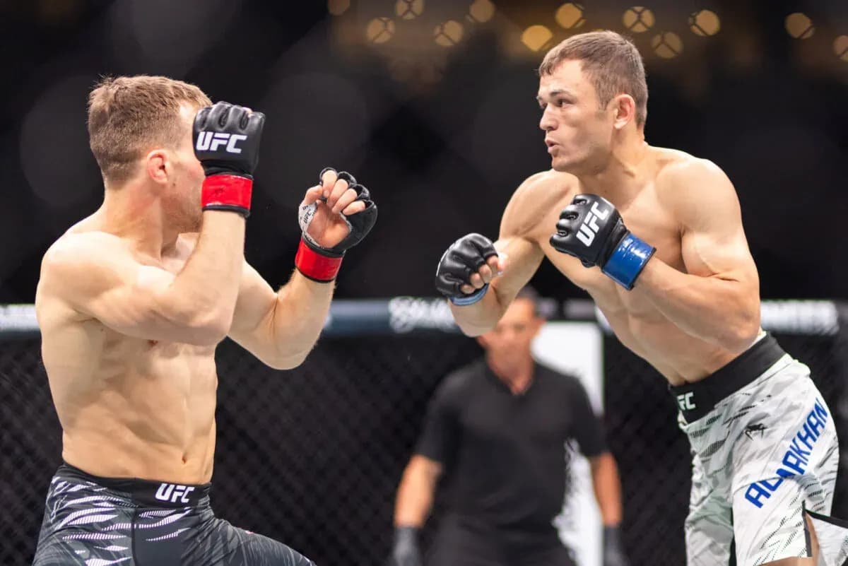 Brad Katona, one of the greatest TUF fighters, seen here with Bekrat Almakhan.