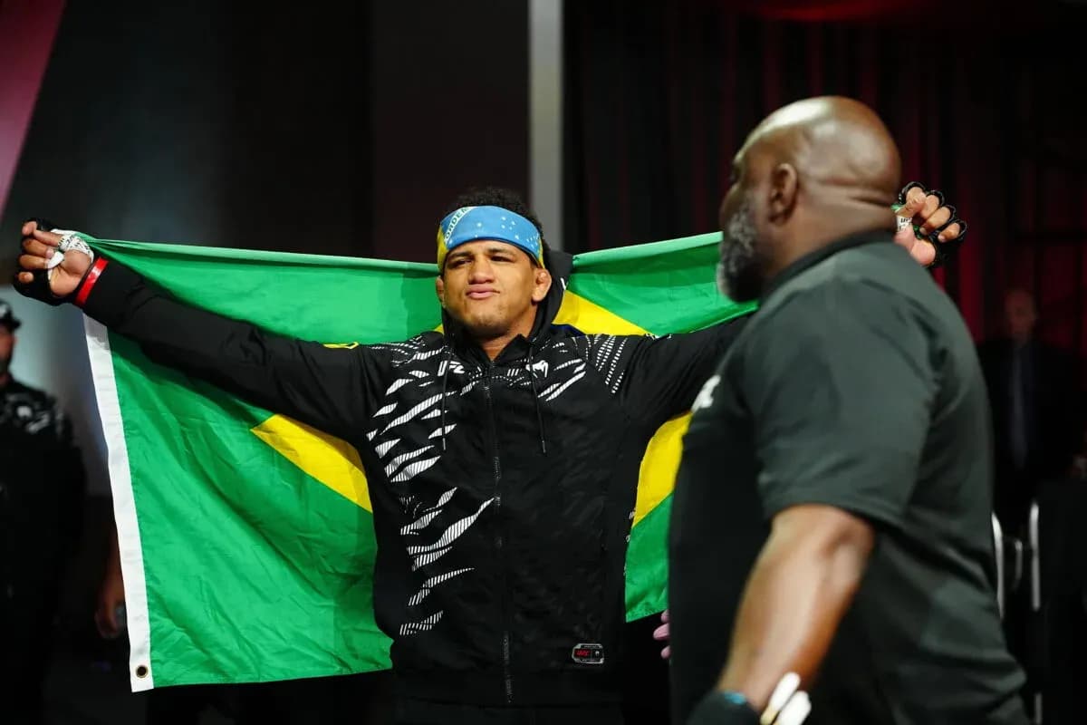 Gilbert Burns making the walk at the UFC Apex.