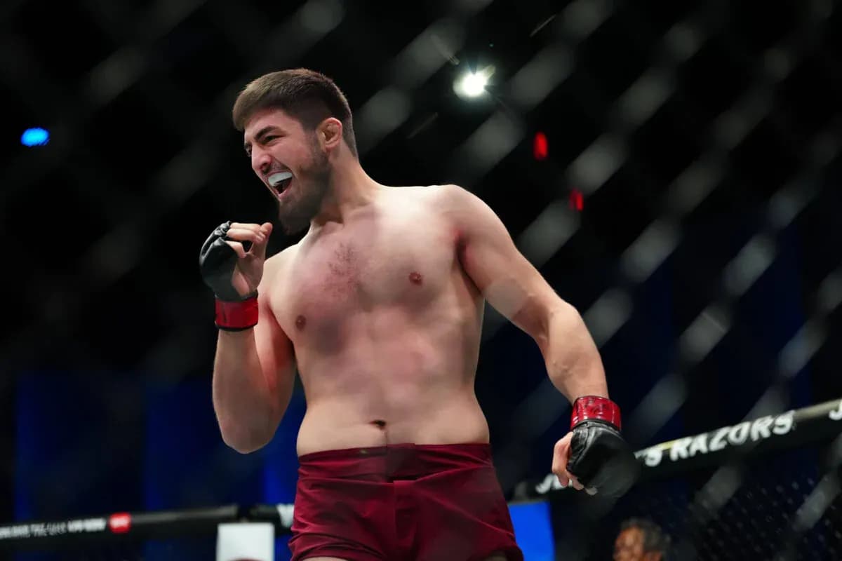 Chechnya's Abdul-Rahkman Yakhyaev.