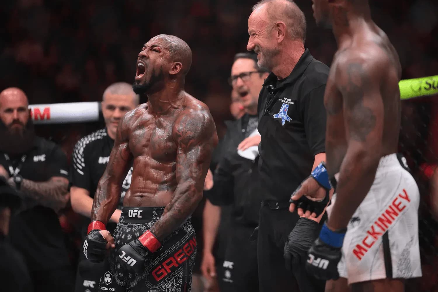 KING GREEN defeats TERRANCE MCKINNEY by a TKO during UFC 329