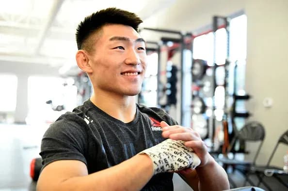 Song Yadong vs. Casey Kenney