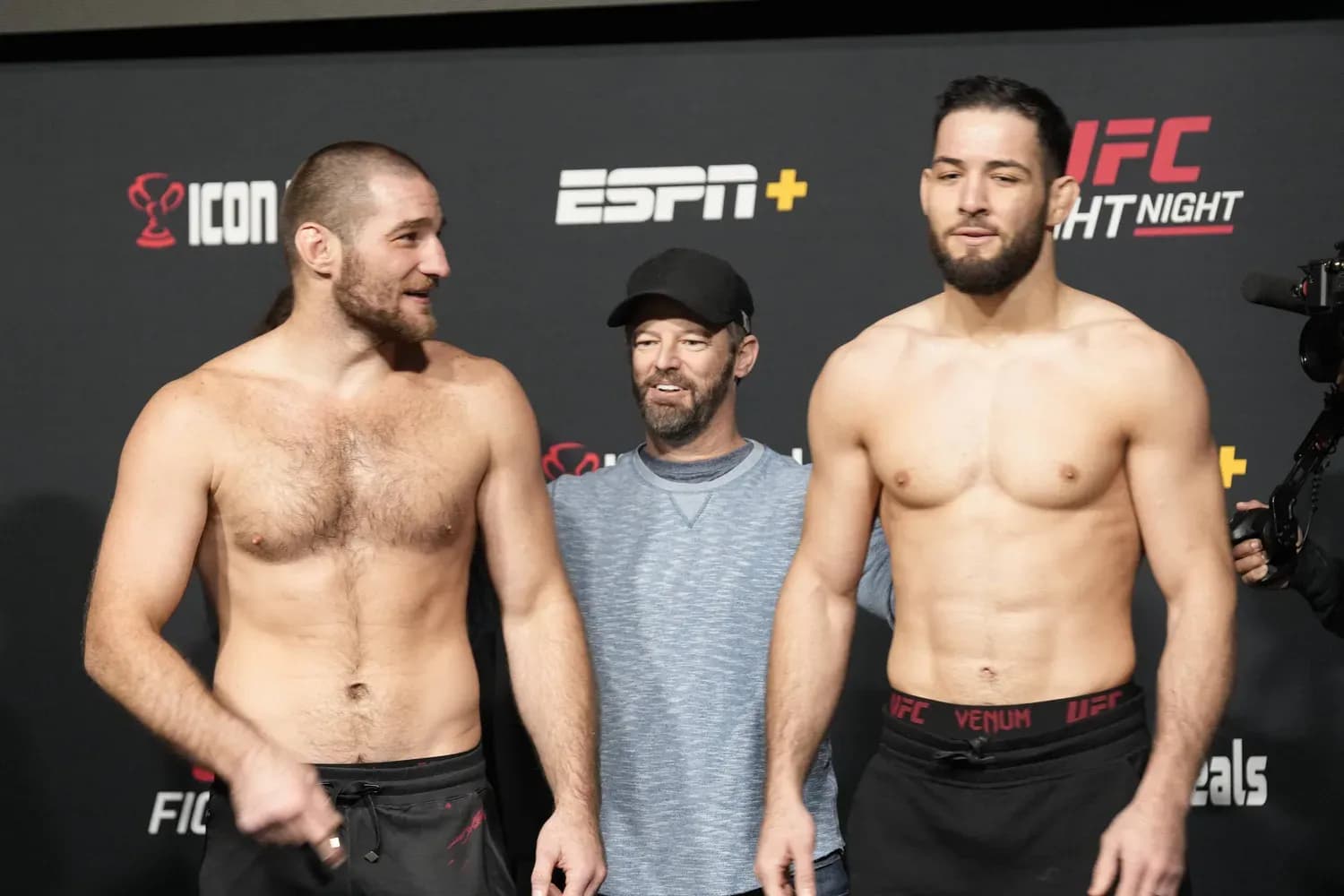 Nassourdine Imavov faces off against Sean Strickland