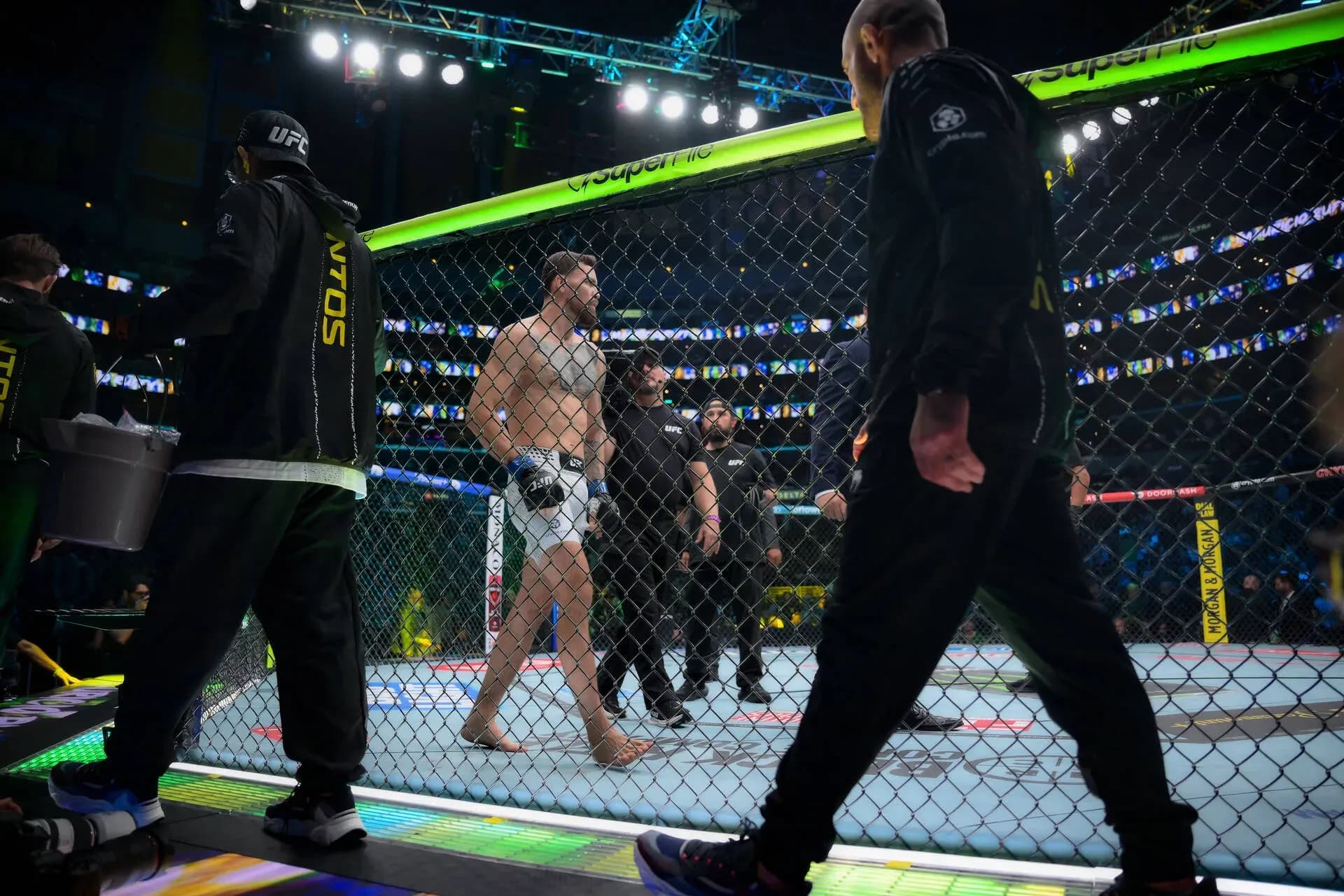 Fans question UFC's pay structure as the curtains fall on UFC 331