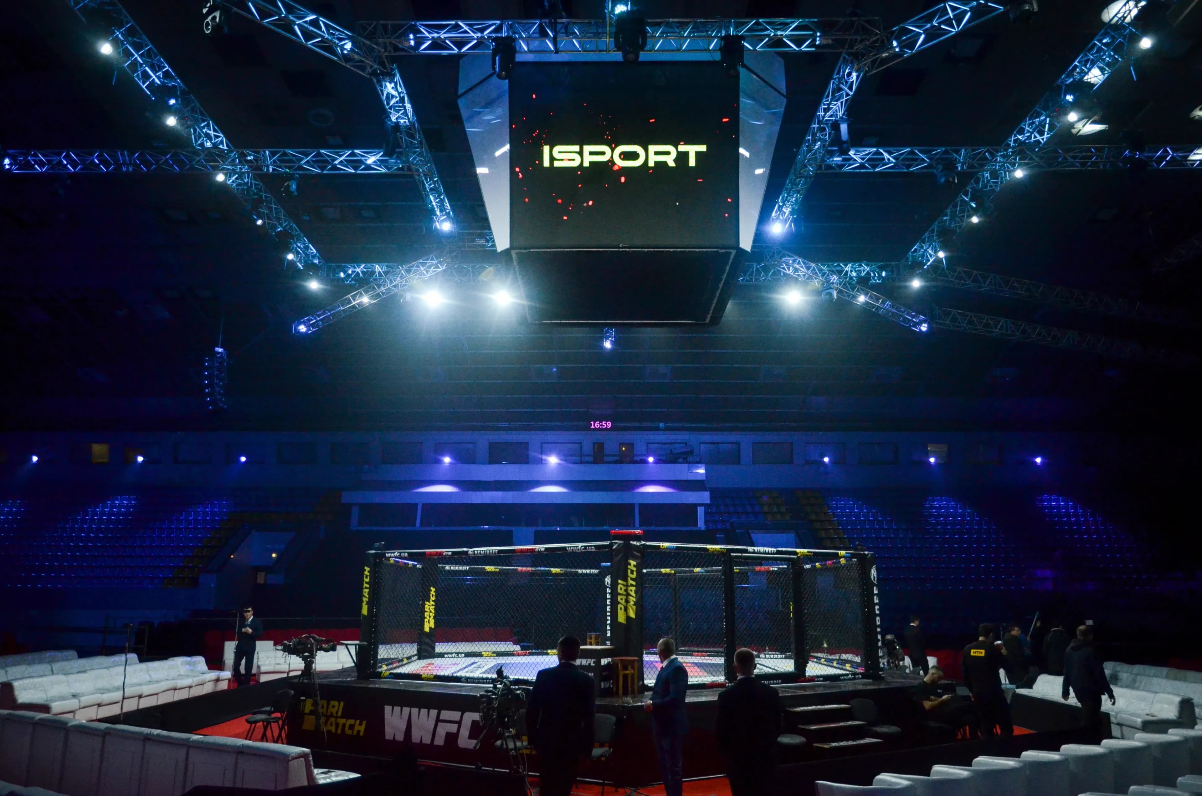 MMA Cage