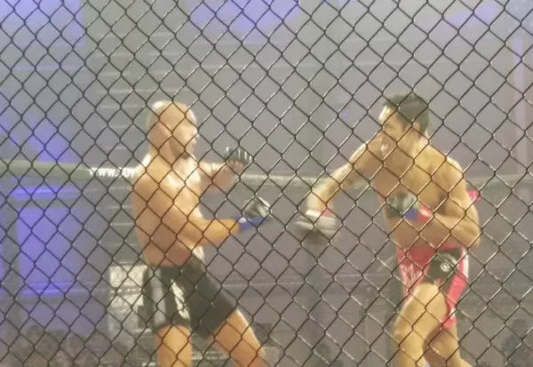 Sometimes a fight is so close that there are literally no losers. Sometimes it's so close there aren't winners, either. Yosdenis Cedeno vs. Jason Novelli is such a fight.