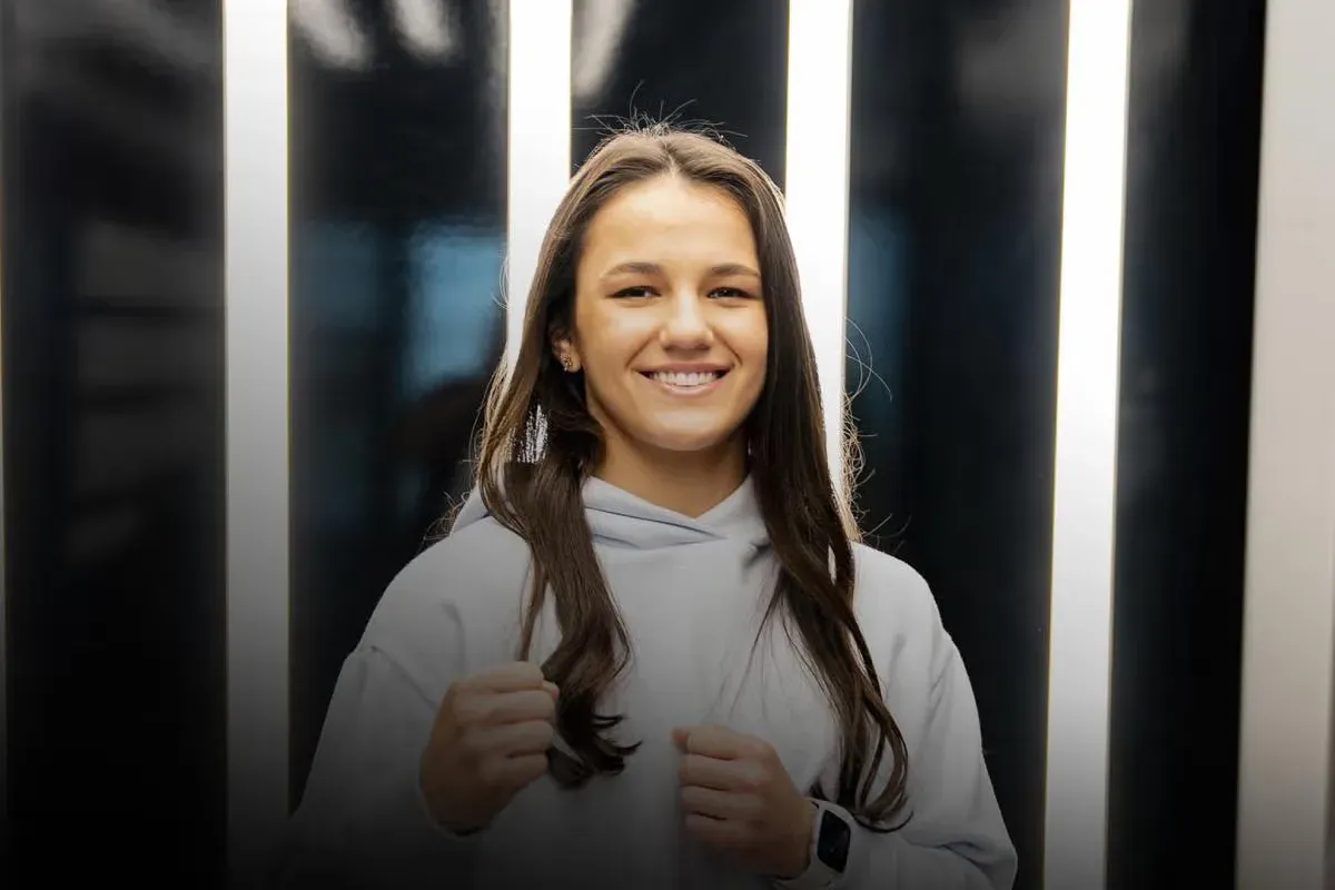 DWCS 89 Capped By Legend’s Daughter Vying for Contract Tuesday!