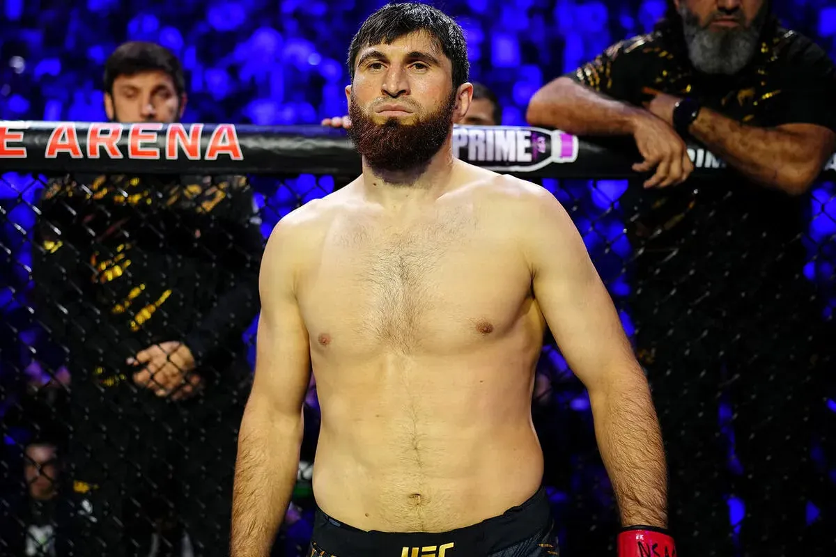 UFC Abu Dhabi Features Explosive Main Card Saturday