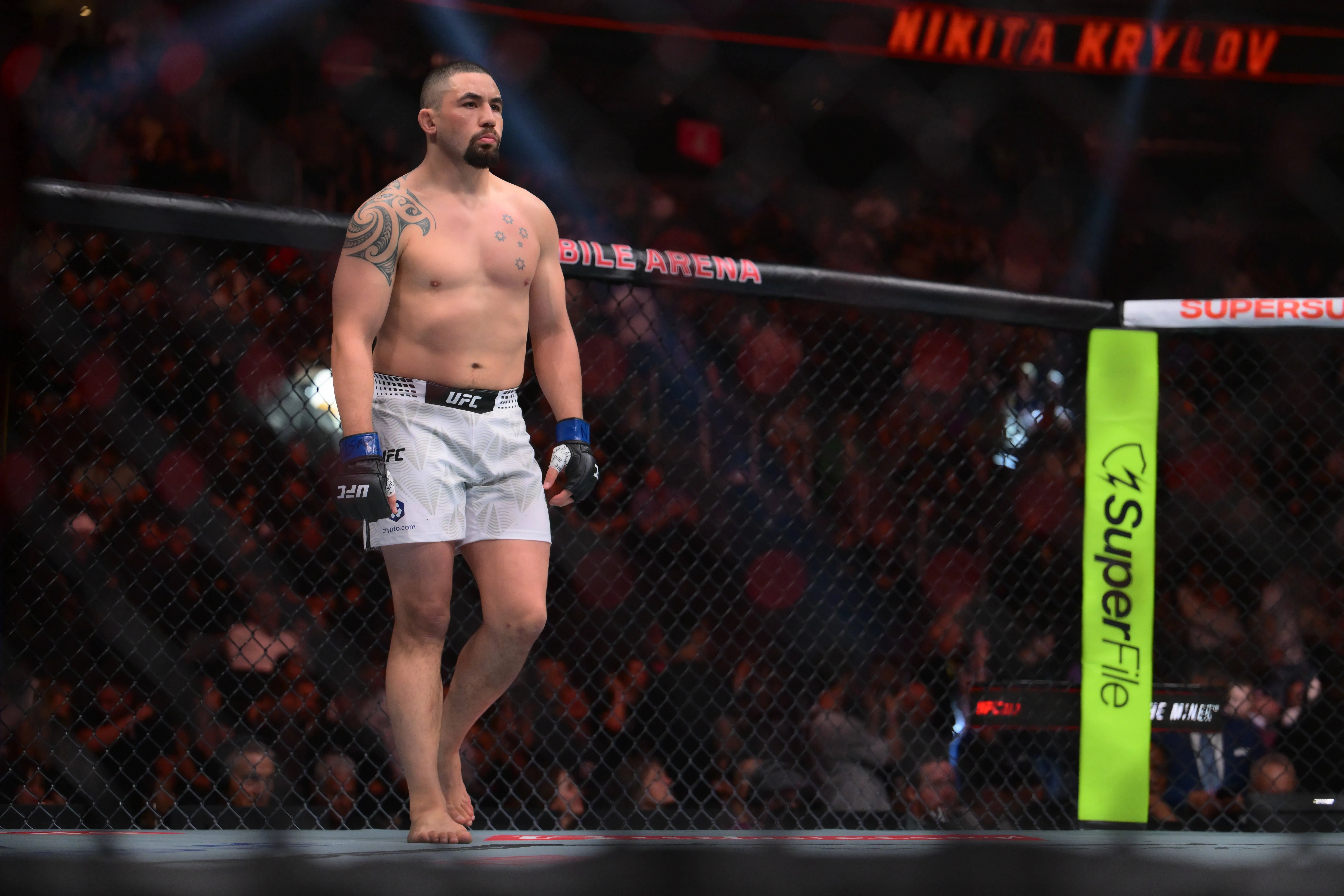 Robert Whittaker Eyes Surprise UFC Title Opportunity Amid Light Heavyweight Shake-Up