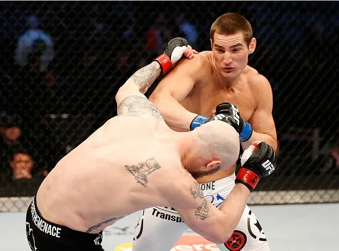 Chimaev Kicks Strickland at UFC 328 Press Conference — image 1