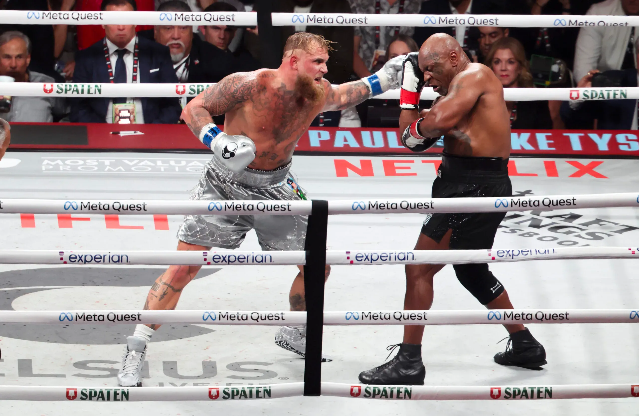Mike Tyson. vs Jake Paul on Netflix
