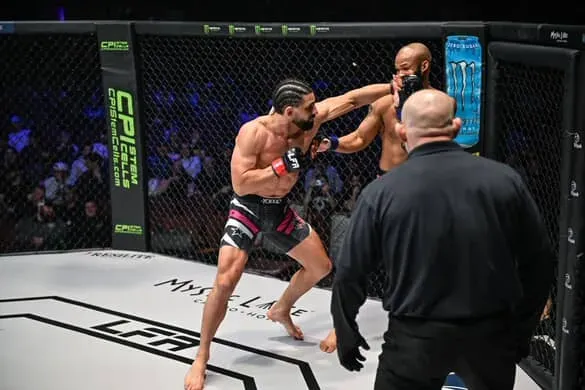 Martin Camilo, fighting at LFA 219.