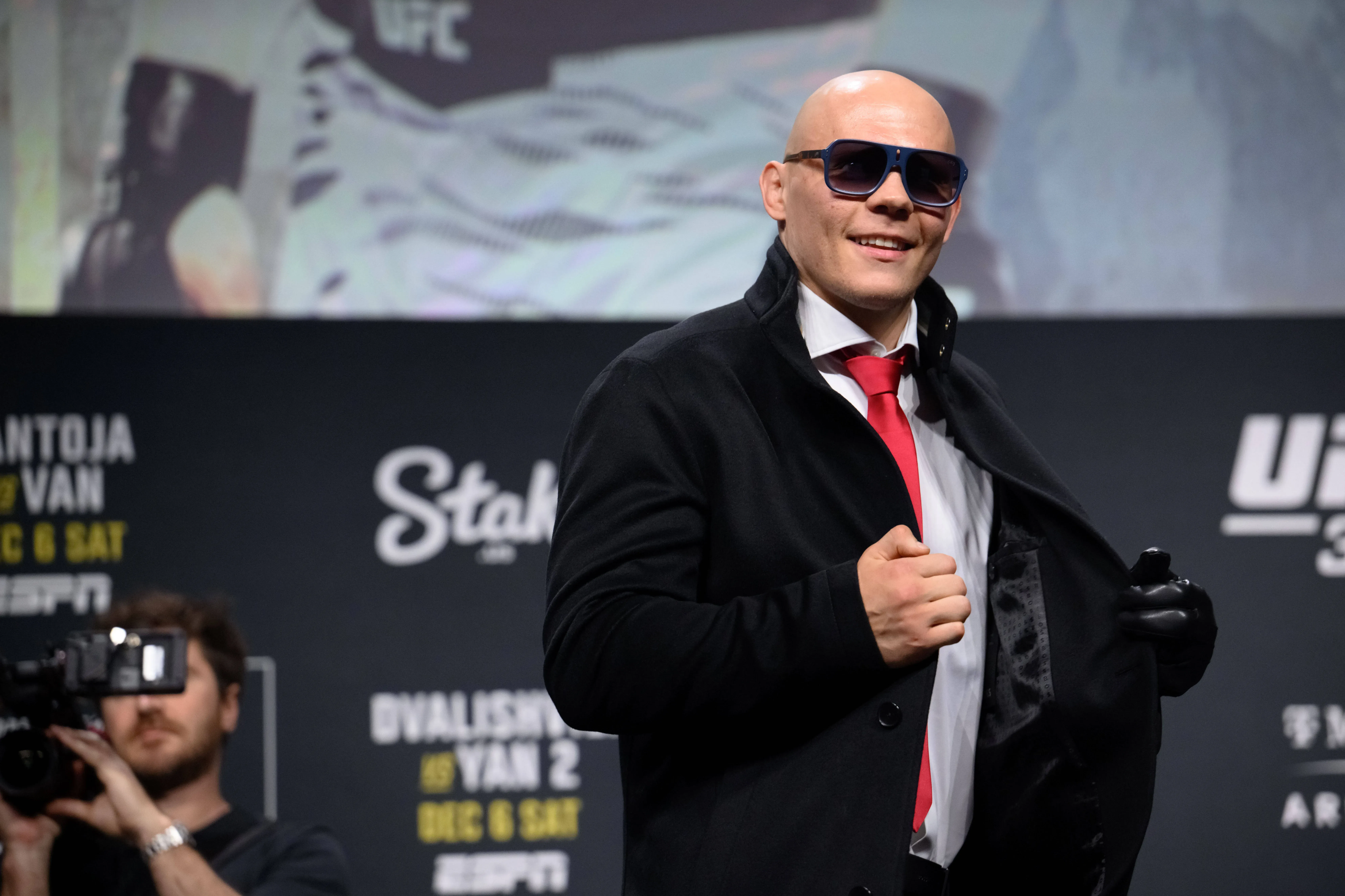 Bogdan Guskov Steps Into Face Magomed Ankalaev in New UFC Abu Dhabi Main Event