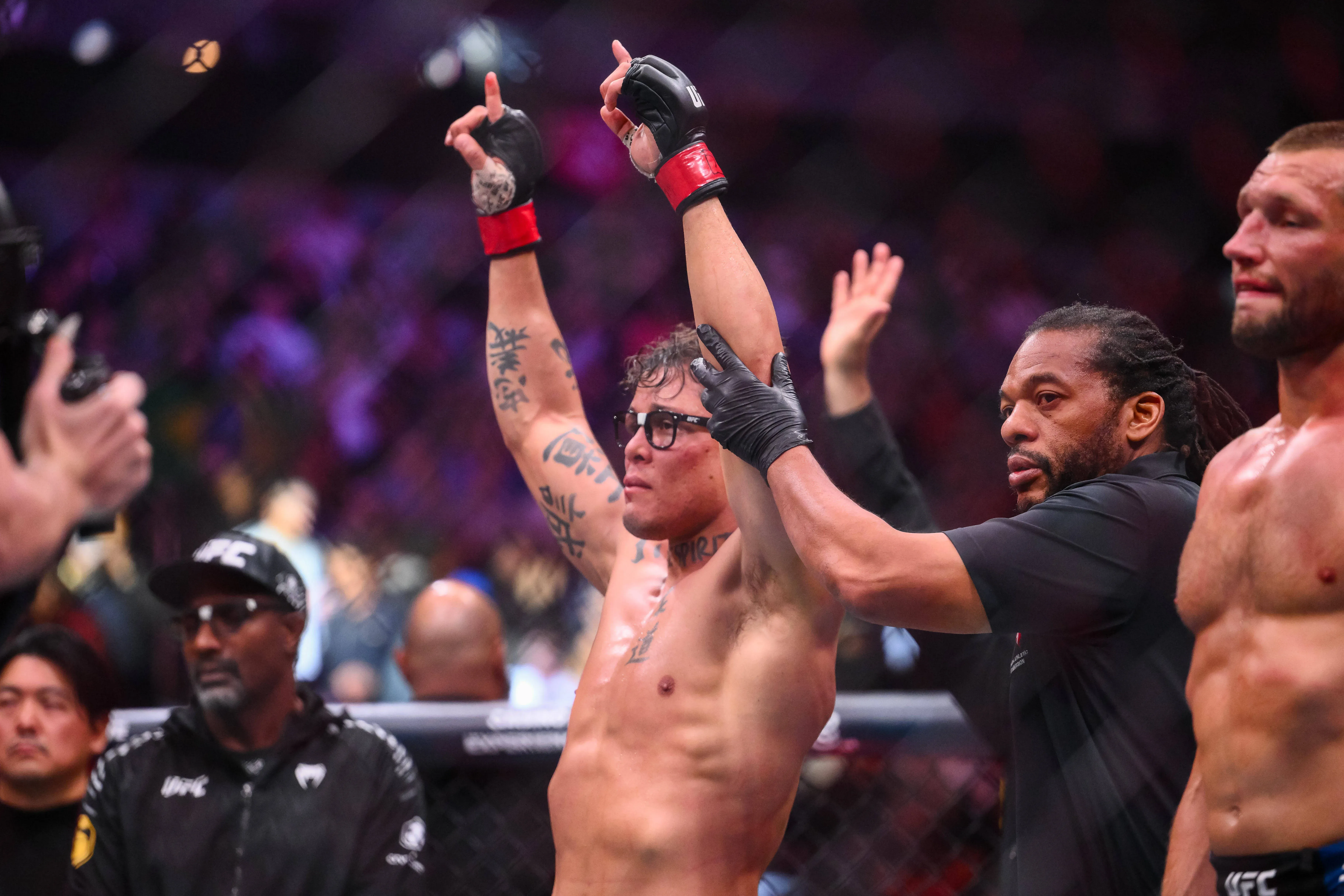 Caio Borralho Challenges Dricus du Plessis after UFC Oklahoma City